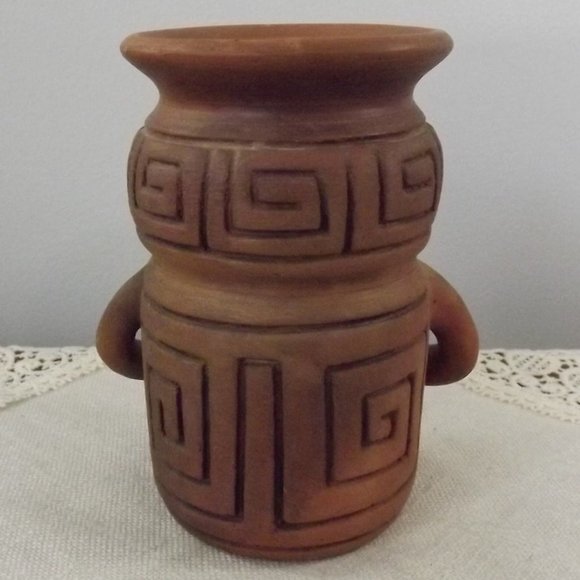 Vintage Anatomically Correct Tribal Clay Pottery Vase - Picture 3 of 8